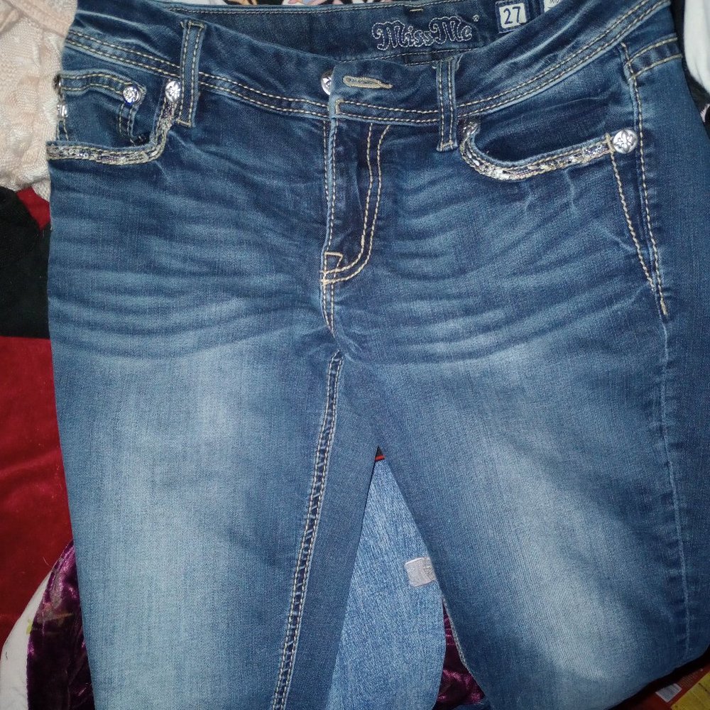Size 27 miss me jeans